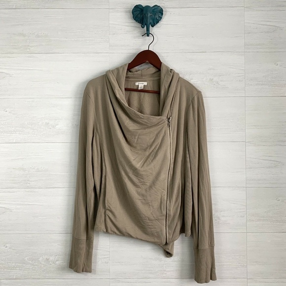 Caslon Jackets & Blazers - Caslon Beige Asymmetric Zip Drape Neck Cardigan